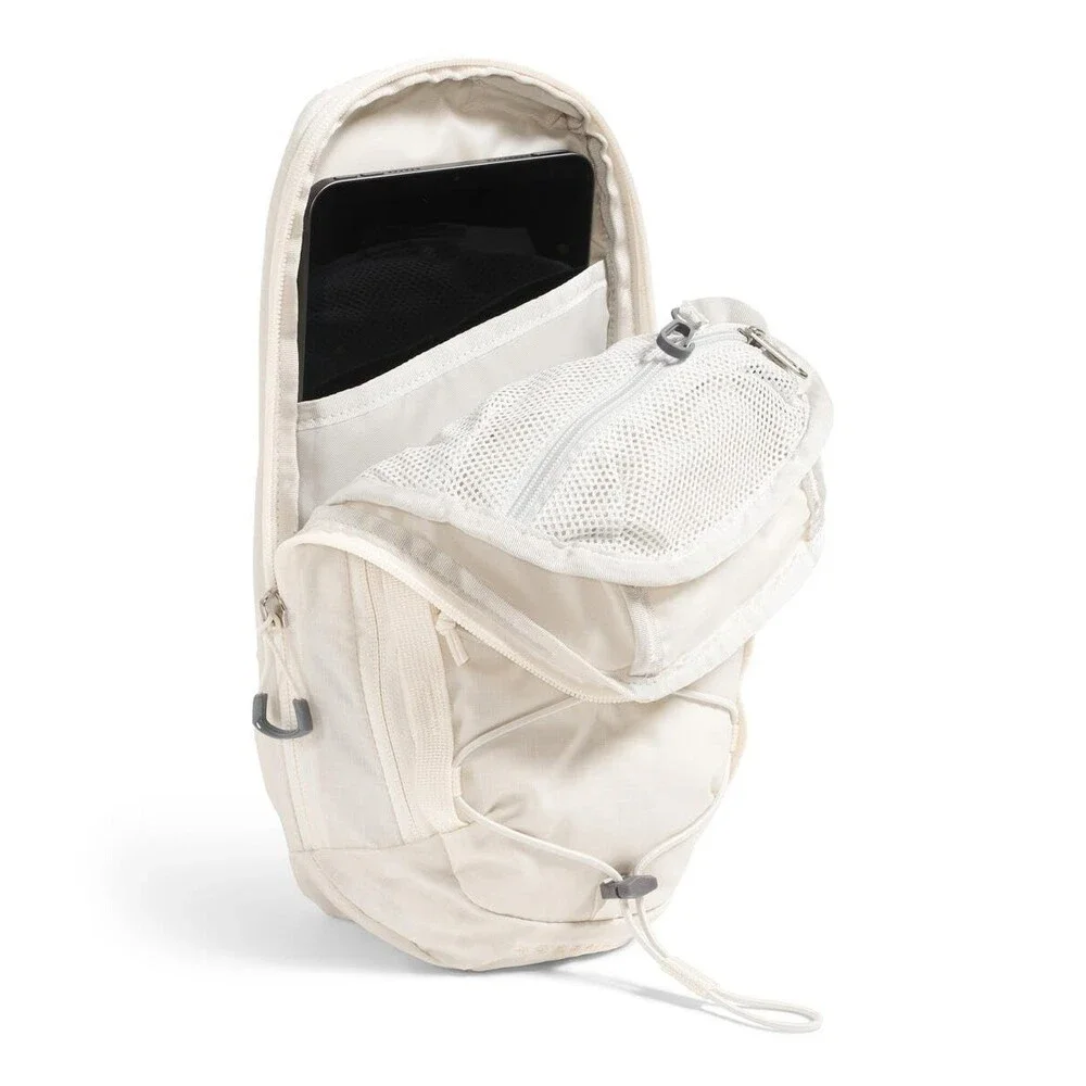 The North Face Borealis Sling Bag Unisex OS White Dune Crossbody Strap GBO2795